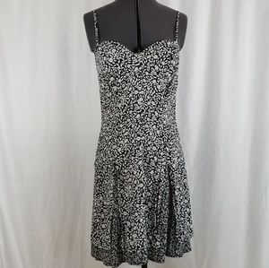 Women size 9 Black and White spaghetti strap Dress